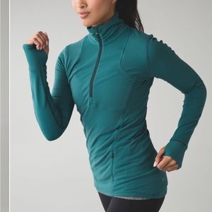 Lululemon Kanto Catch me if you can 1/2 zip size 8